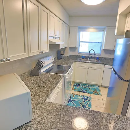 Updated Condo With Pool, Walk To Crescent Beach & Restaurants! Sarasota Exterior foto