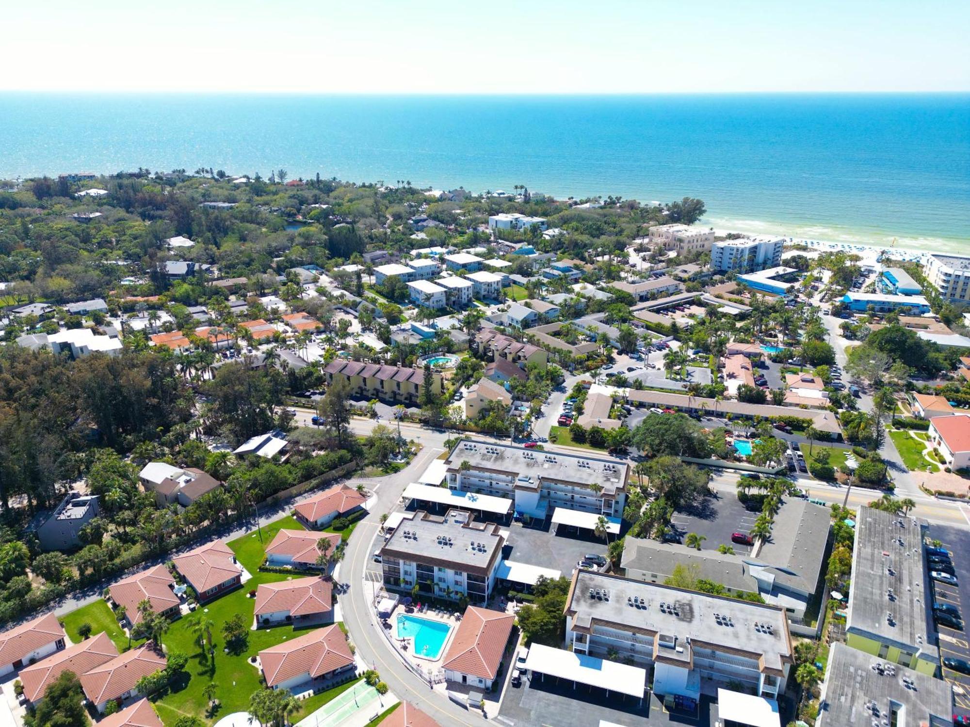 Сasa de vacaciones Updated With Pool, Walk To Crescent & Restaurants!