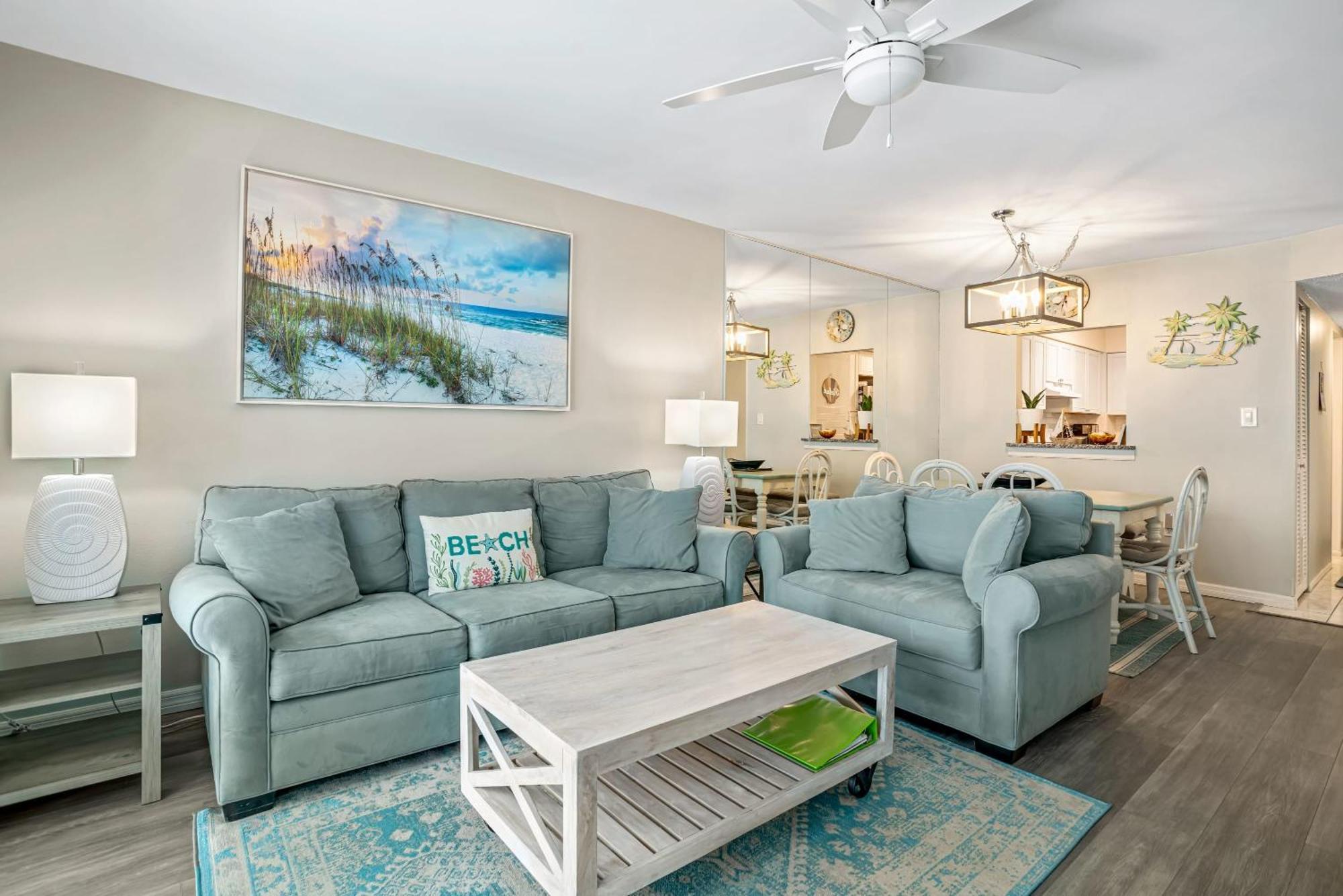 Updated With Pool, Walk To Crescent & Restaurants!