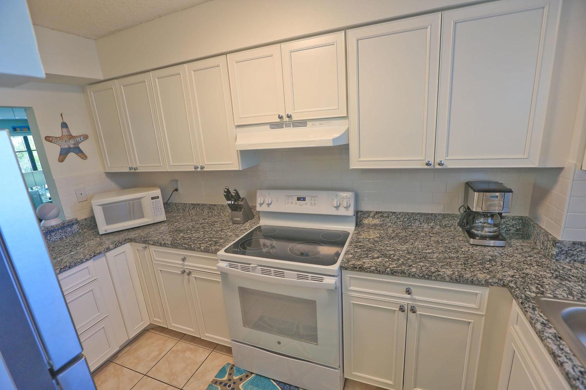 Updated With Pool, Walk To Crescent & Restaurants! Holiday home Sarasota