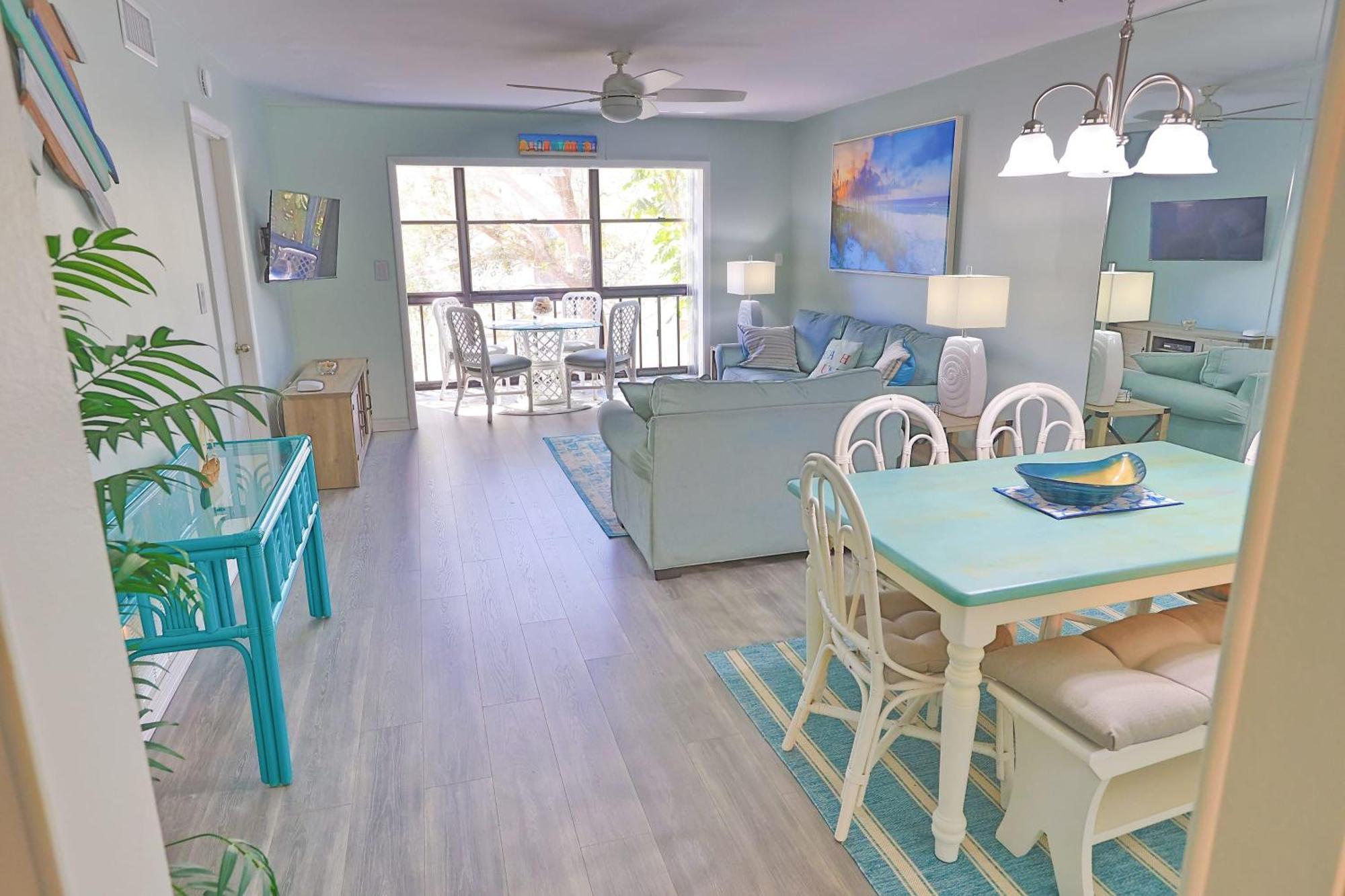 Updated With Pool, Walk To Crescent & Restaurants! * Sarasota